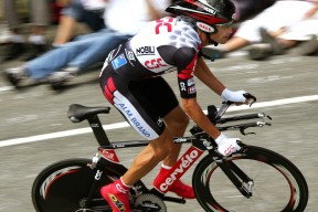 张帅的连败经历，为张之臻树立现实榜样，张帅能力出众被老师委以重任