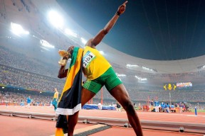 CBA球员展现中国篮球职业精神，cba球员素质