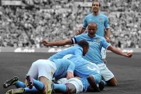 “罗密欧·冈萨雷斯的精准传球与快速反应，成为美洲狮队的战术指挥者”